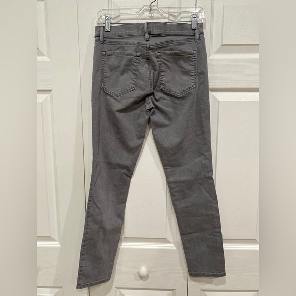 Loft size 2 light grey skinny jeans - Picture 3 of 4